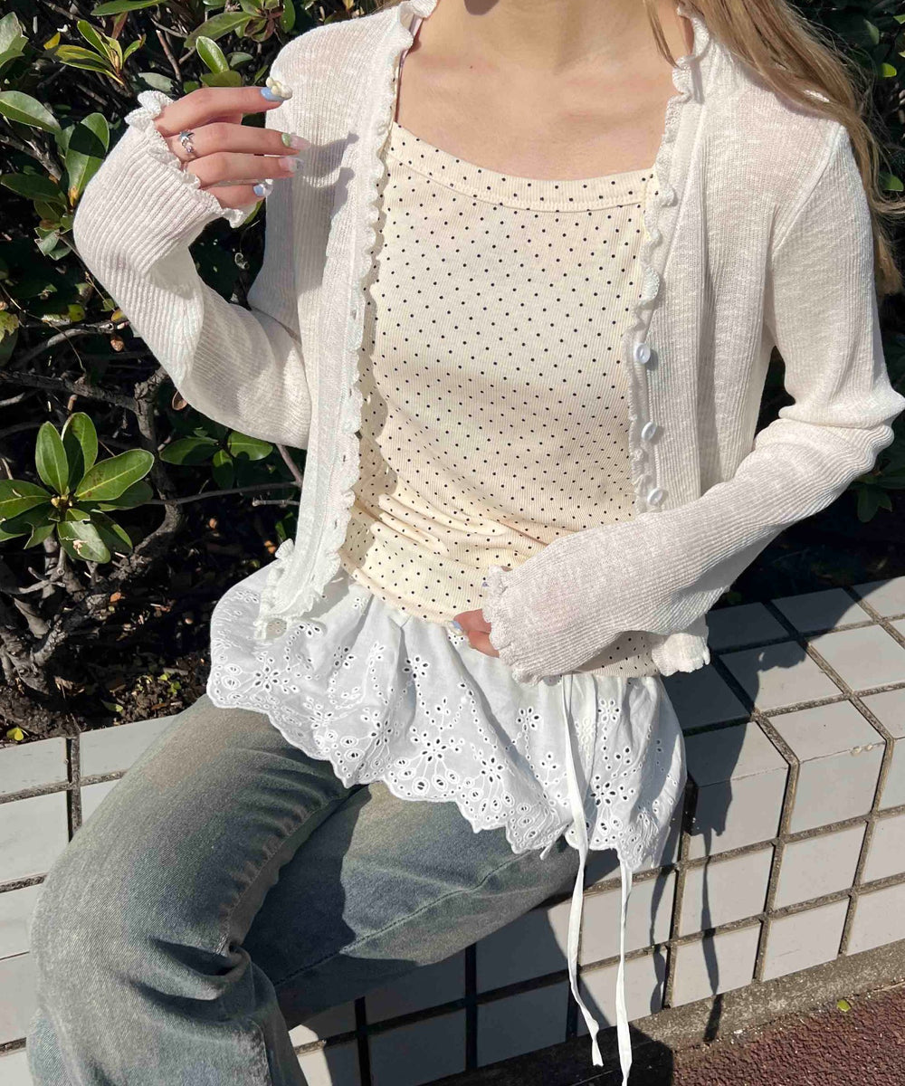 ホワイト モデル：160㎝ F着用