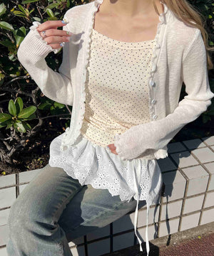 ホワイト モデル：160㎝ F着用