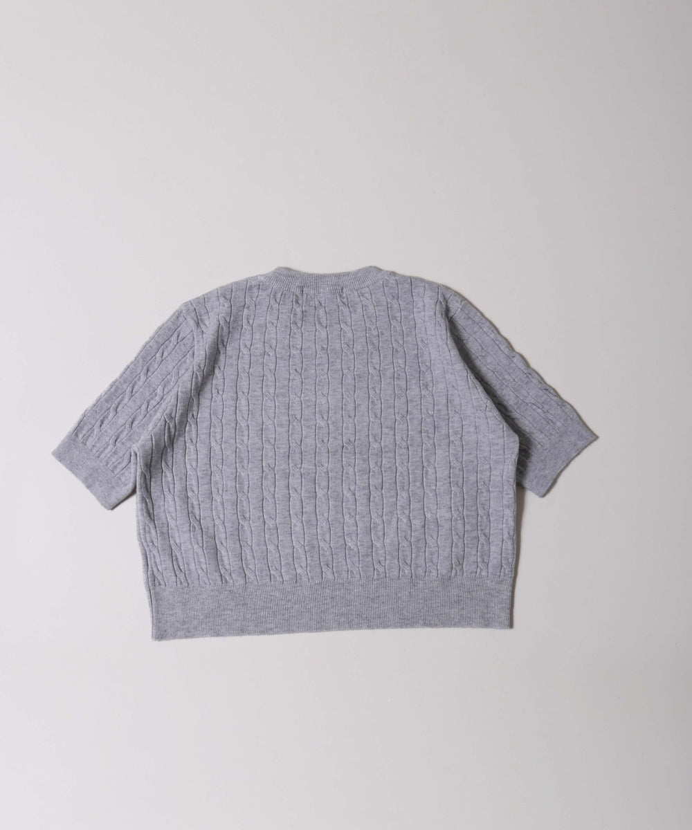 ケーブル半袖ニット