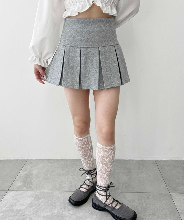 グレー モデル：160㎝ F着用