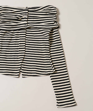 ボーダーオフショルトップス