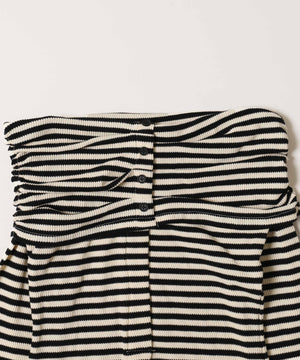 ボーダーオフショルトップス