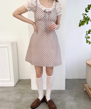 ブラウン モデル：160㎝ F着用