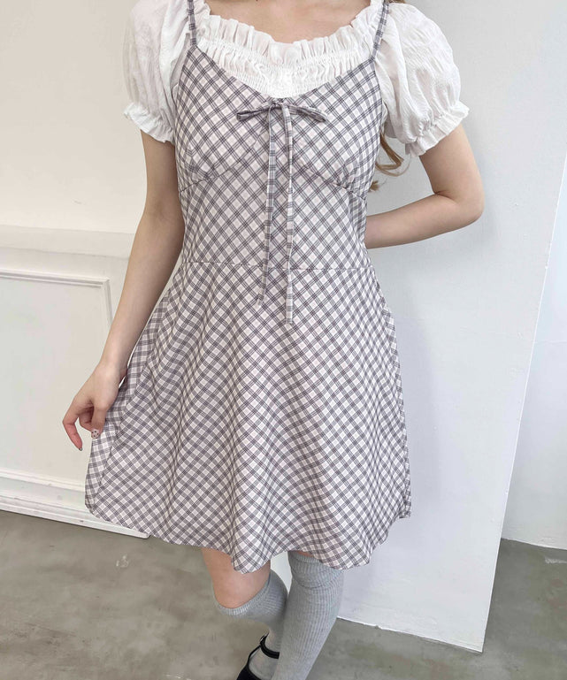 グレー モデル：160㎝ F着用