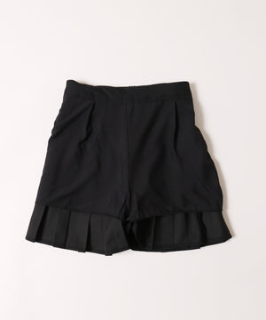 ベルト付きプリーツスカート