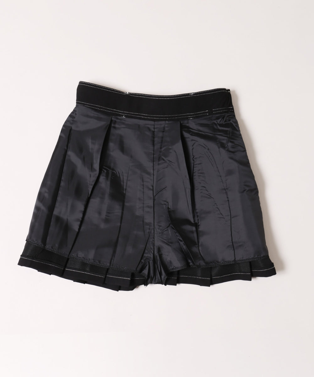 ベルトツキステッチプリーツスカート