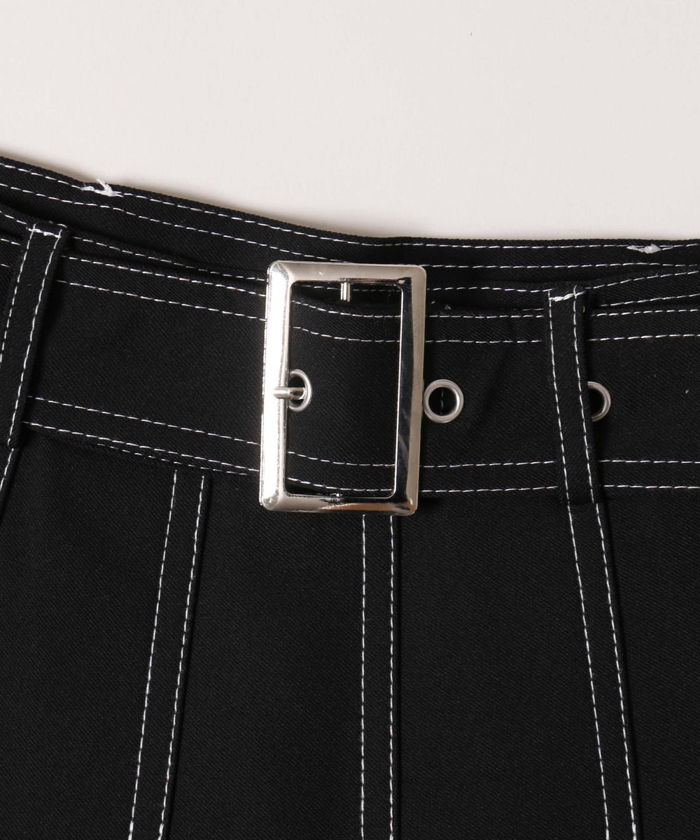 ベルトツキステッチプリーツスカート