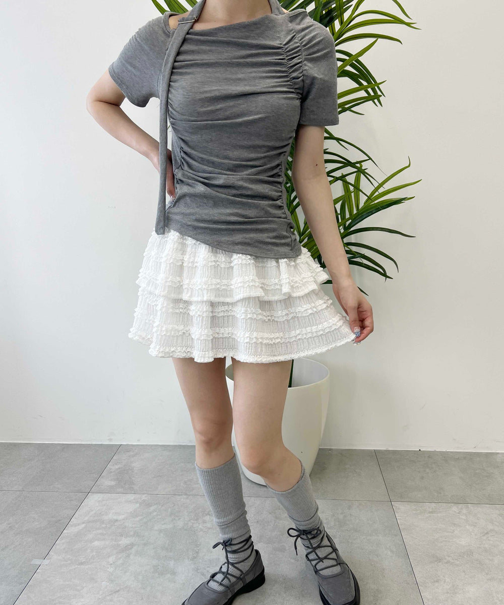 ホワイト モデル：160㎝ F着用