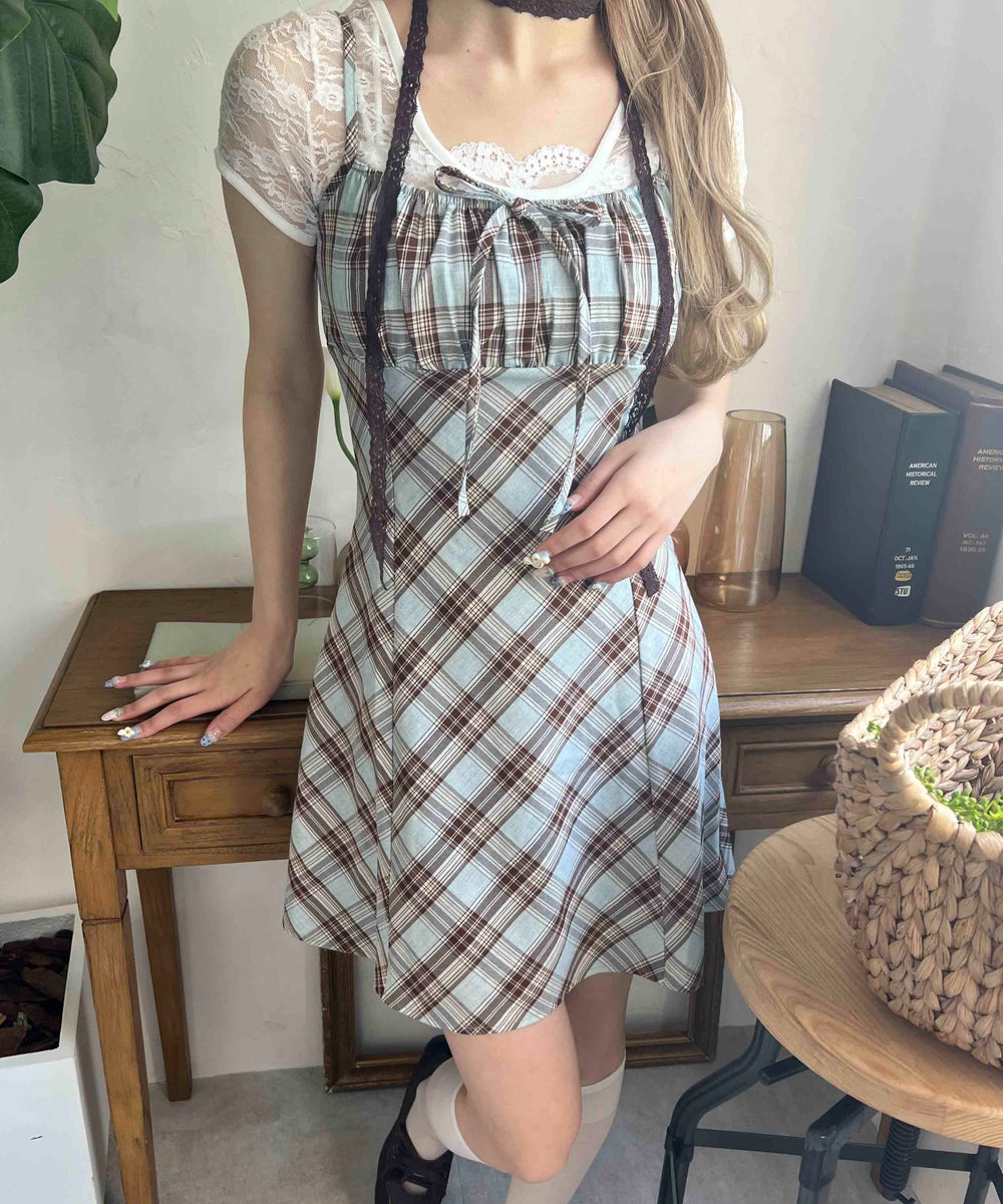 ブルー モデル：160㎝ F着用