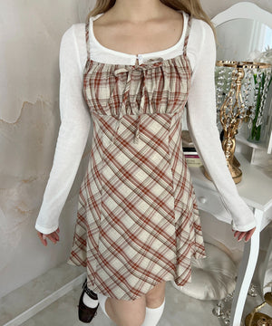 レッド モデル：160㎝ F着用