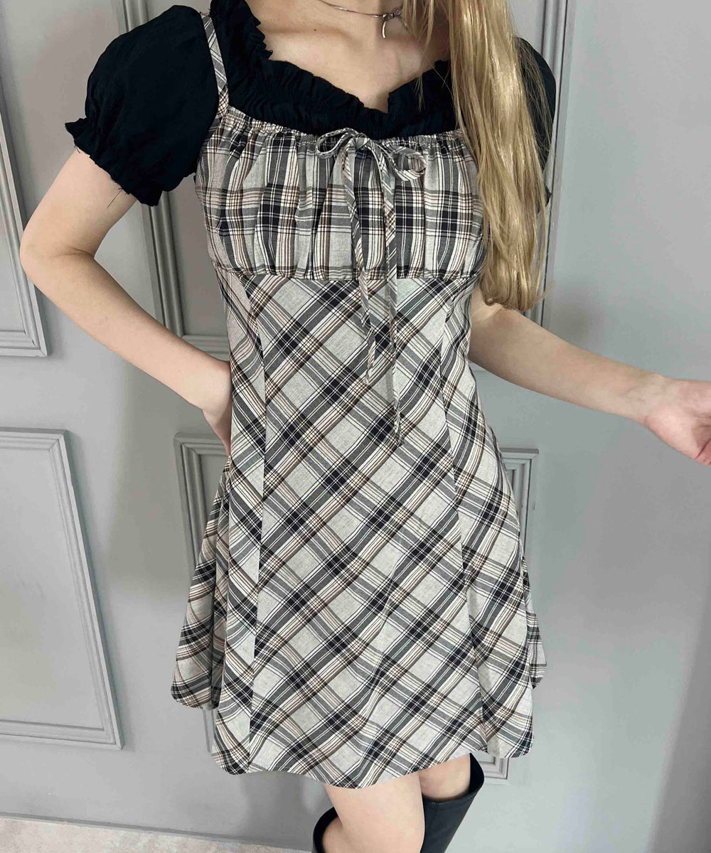 ブラック モデル：160㎝ F着用