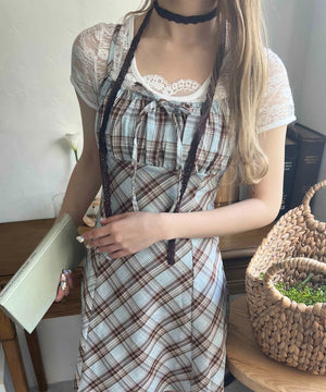 ブルー モデル：160㎝ F着用