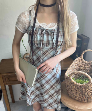 ブルー モデル：160㎝ F着用