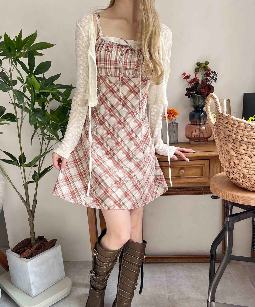 レッド モデル：160㎝ F着用