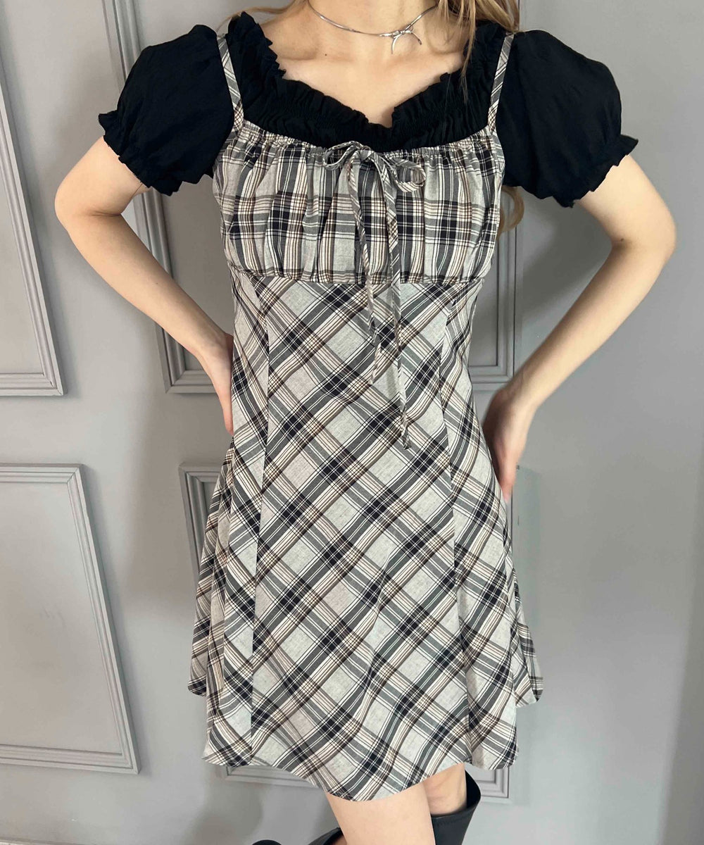 ブラック モデル：160㎝ F着用