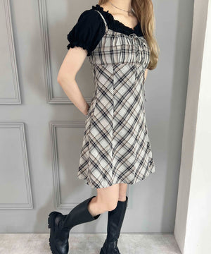 ブラック モデル：160㎝ F着用