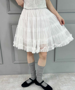 ホワイト モデル：160㎝ F着用