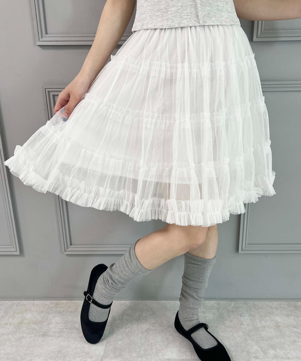 ホワイト モデル：160㎝ F着用