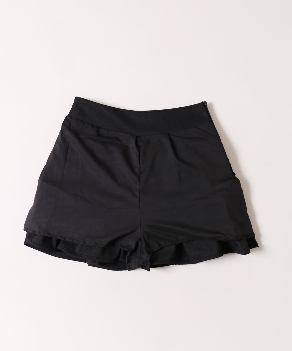 3段フリルミニスカート
