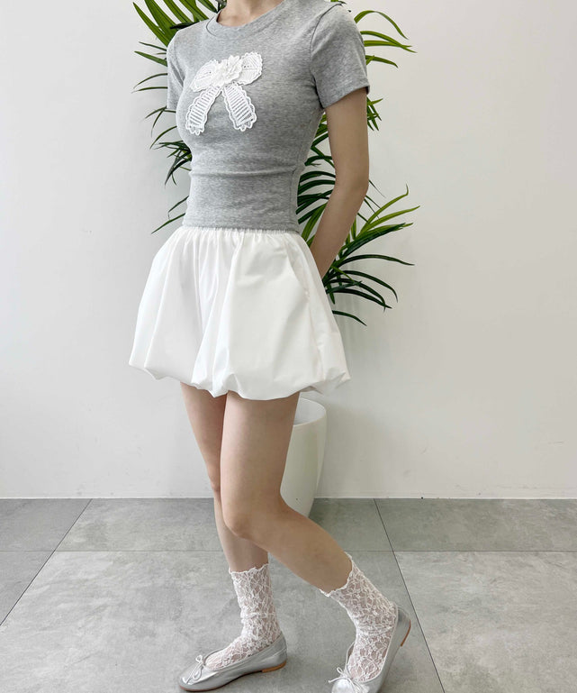 ホワイト モデル：160㎝ F着用