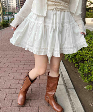 ホワイト モデル：160㎝ F着用