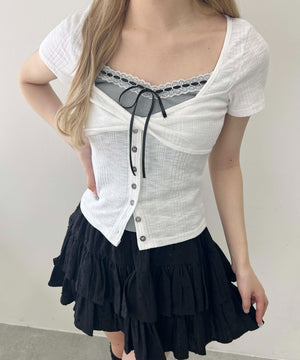 ホワイト モデル：160㎝ F着用