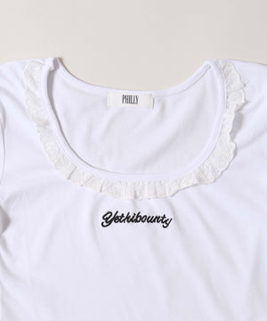 レースネックTシャツ