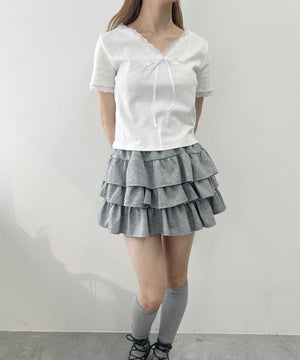 ホワイト モデル：160㎝ F着用