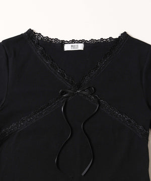 クロスリボンTシャツ