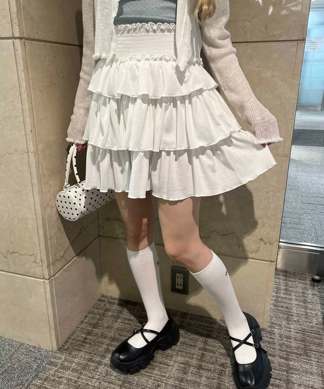 ホワイト モデル：160㎝ F着用