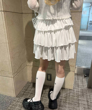 ホワイト モデル：160㎝ F着用