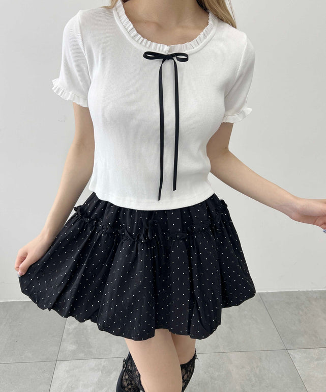 ホワイト モデル：160㎝ F着用