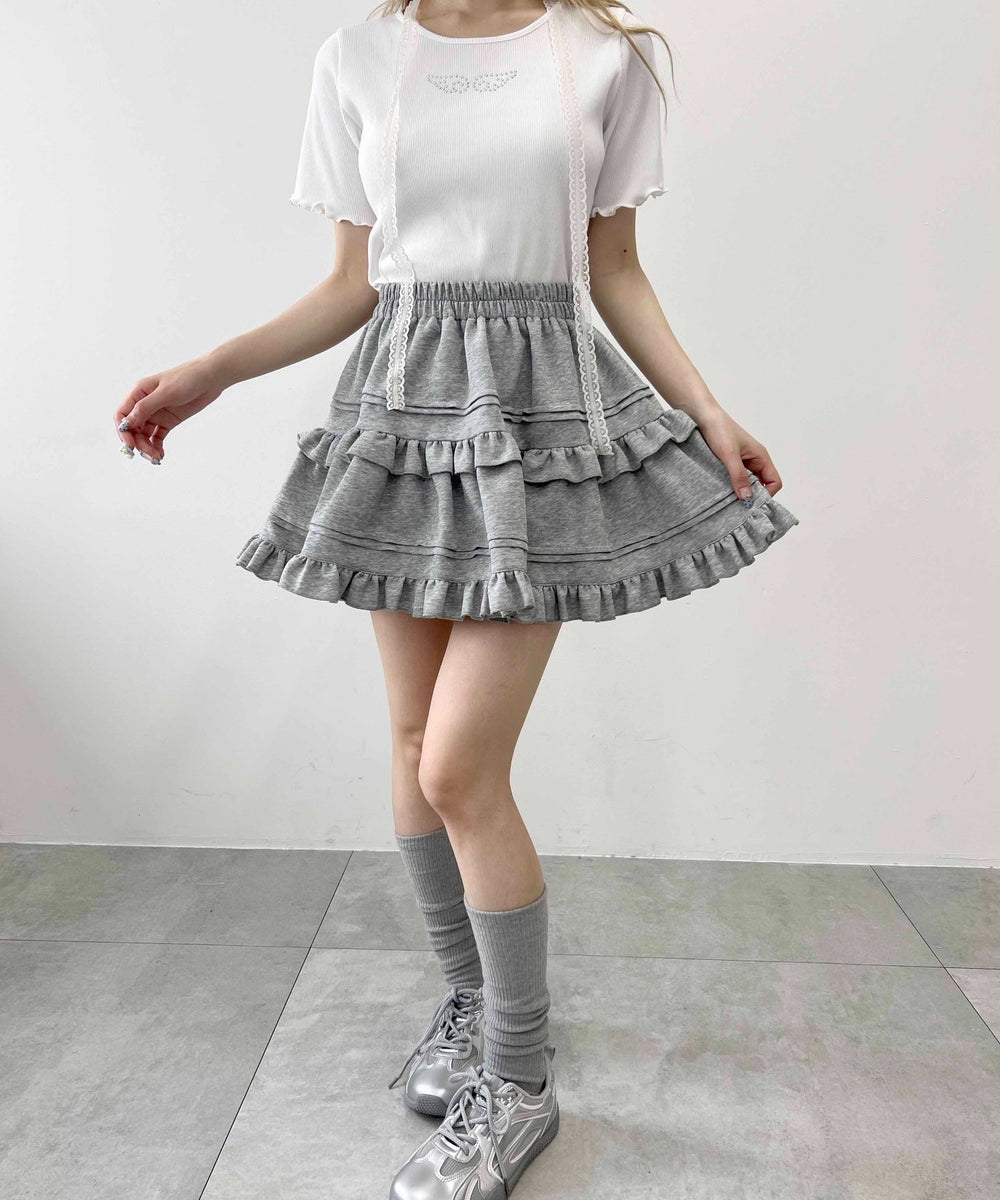 ホワイトその他(羽) モデル：160㎝ F着用