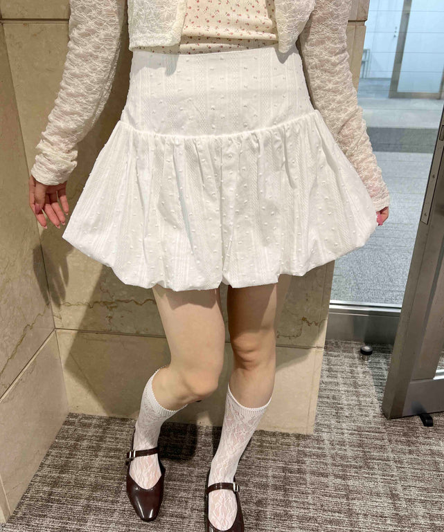 ホワイト モデル：160㎝ F着用