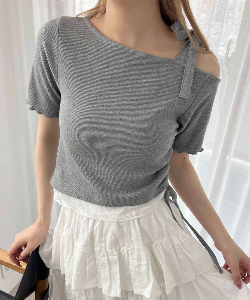 グレー モデル：160㎝ F着用