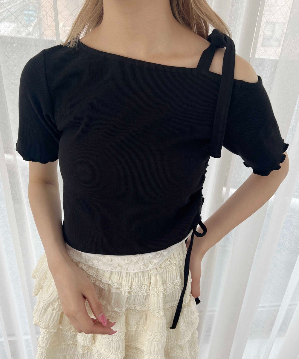 ブラック モデル：160㎝ F着用