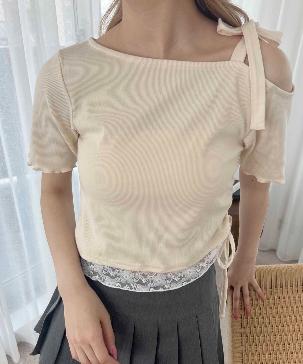 ホワイトアイボリー モデル：160㎝ F着用