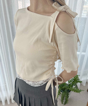 ホワイトアイボリー モデル：160㎝ F着用