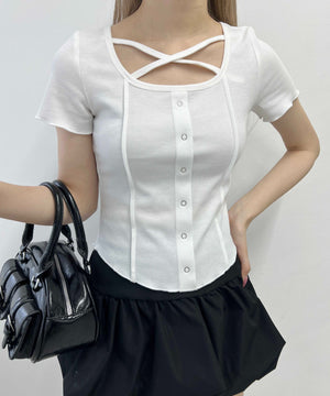 ホワイト モデル：160㎝ F着用