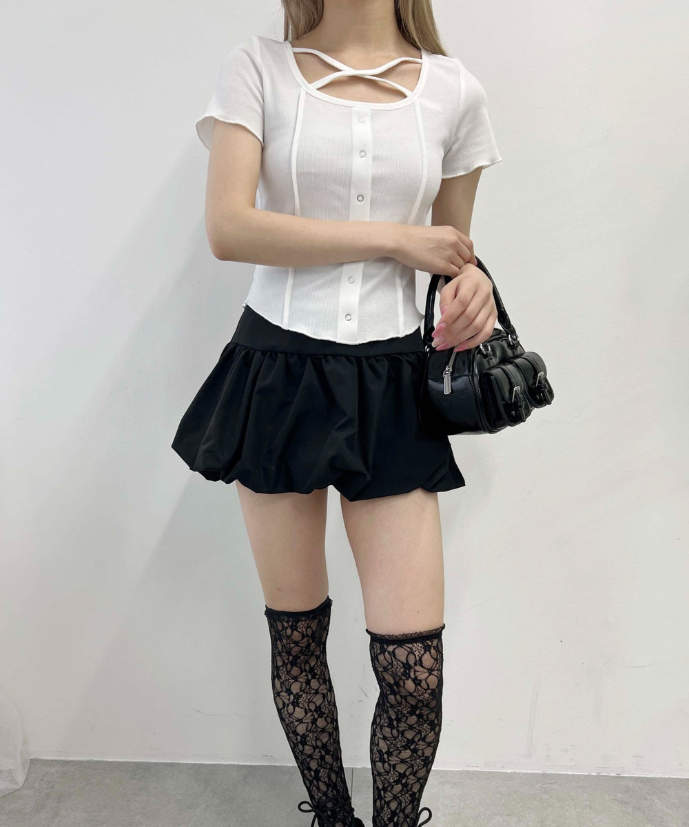 ホワイト モデル：160㎝ F着用