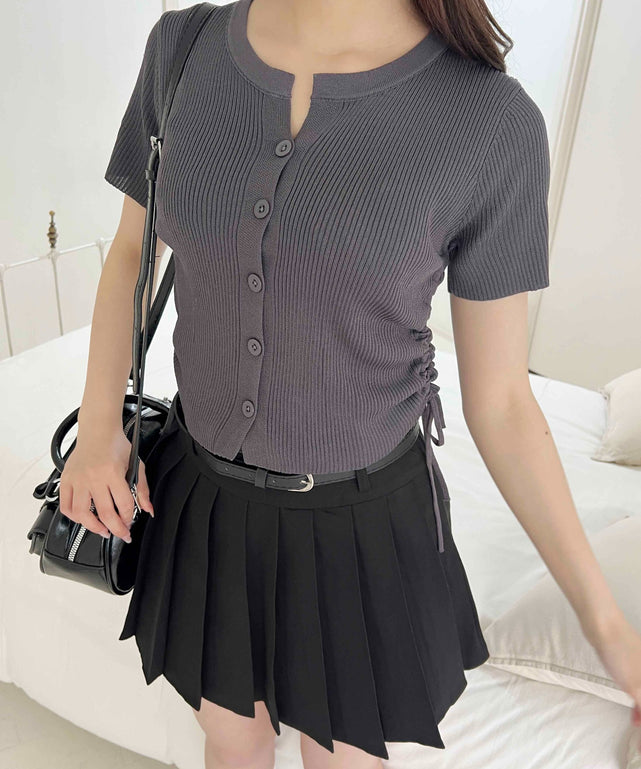 グレー モデル：160㎝ F着用