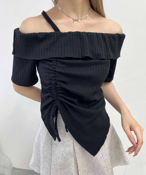 ブラック モデル：160㎝ F着用