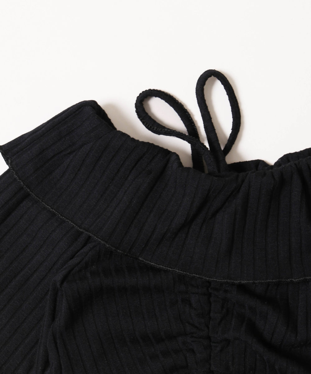 イレヘムオフショルトップス