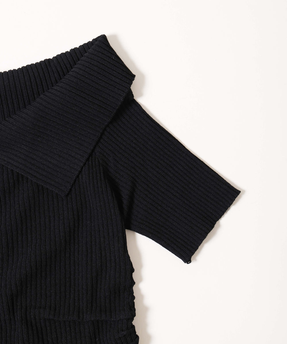 ボタンオフショル半袖トップス