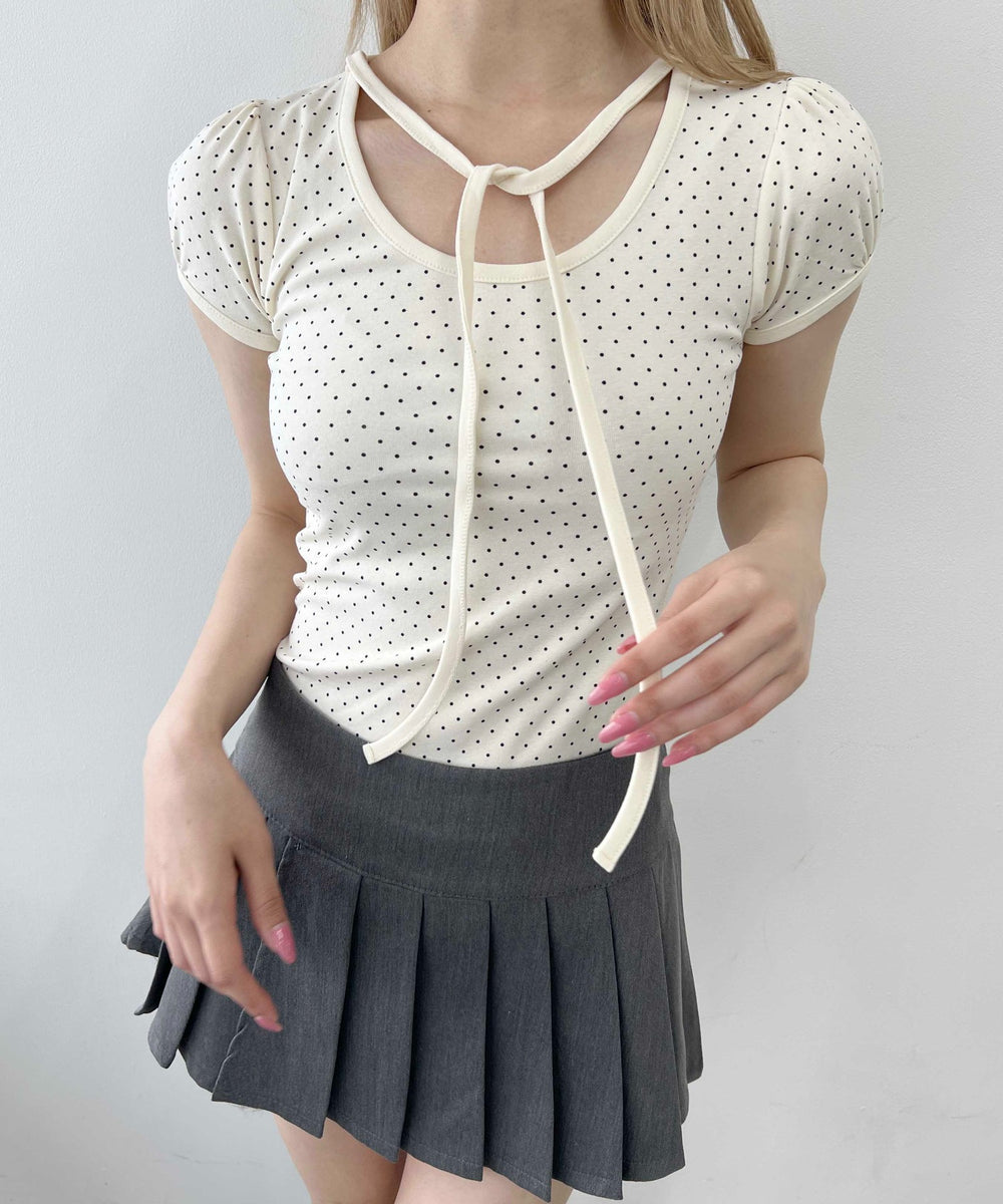 ホワイトアイボリー モデル：160㎝ F着用