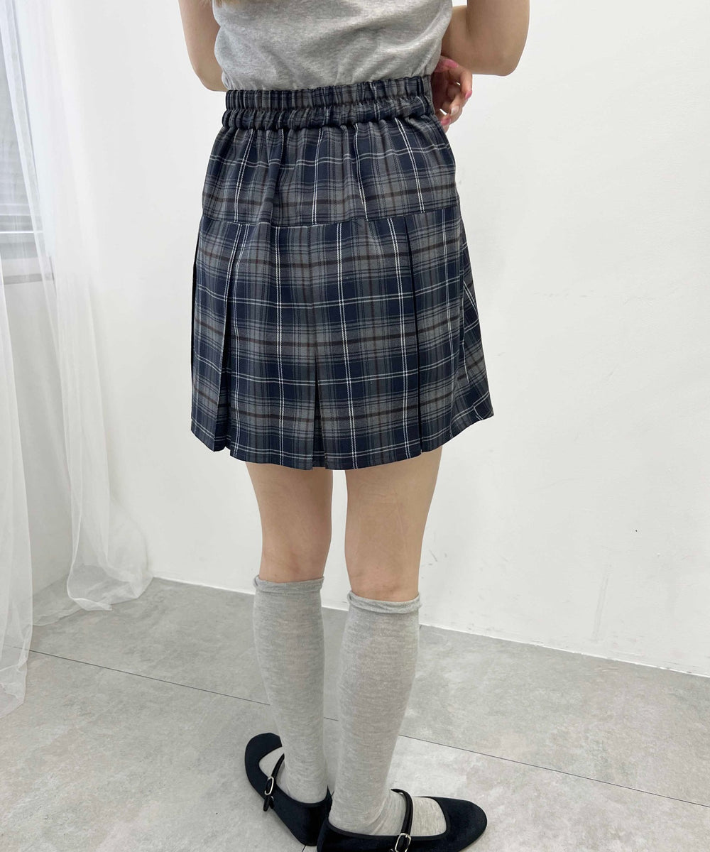 グレー モデル：160㎝ F着用