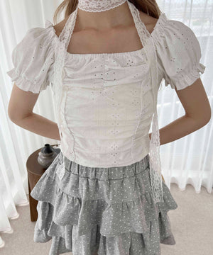 ホワイト モデル：160㎝ F着用