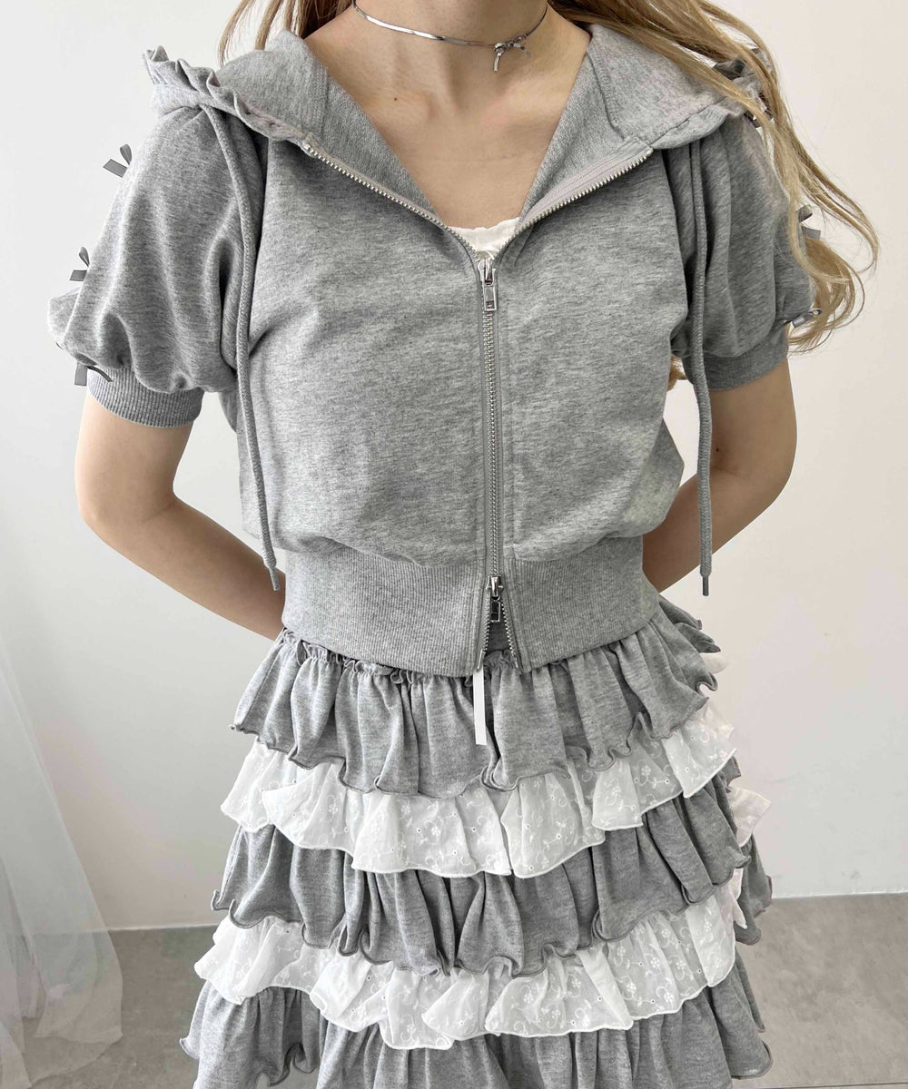 グレー モデル：160㎝ F着用