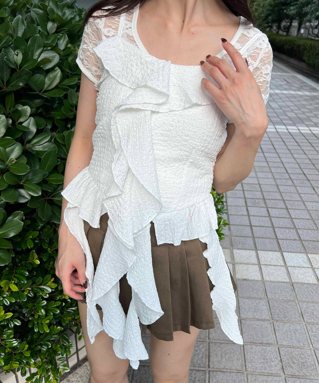 ホワイト モデル：157㎝ F着用