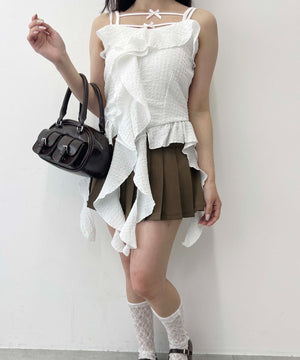 ホワイト モデル：147㎝ F着用